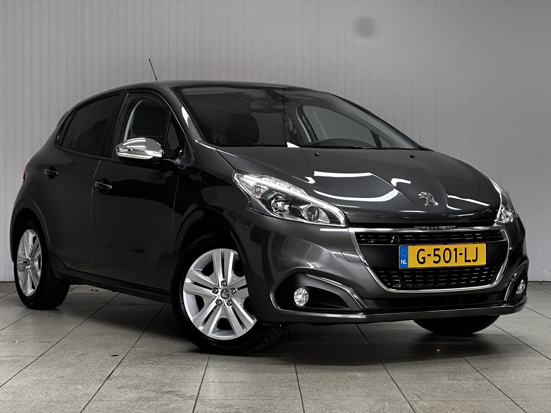 Peugeot 208 1.2 PureTech Signature/ Airco!/ Navi/ Bluetooth/, Auto's, 83 pk, Euro 6, 1199 cc, Origineel Nederlands