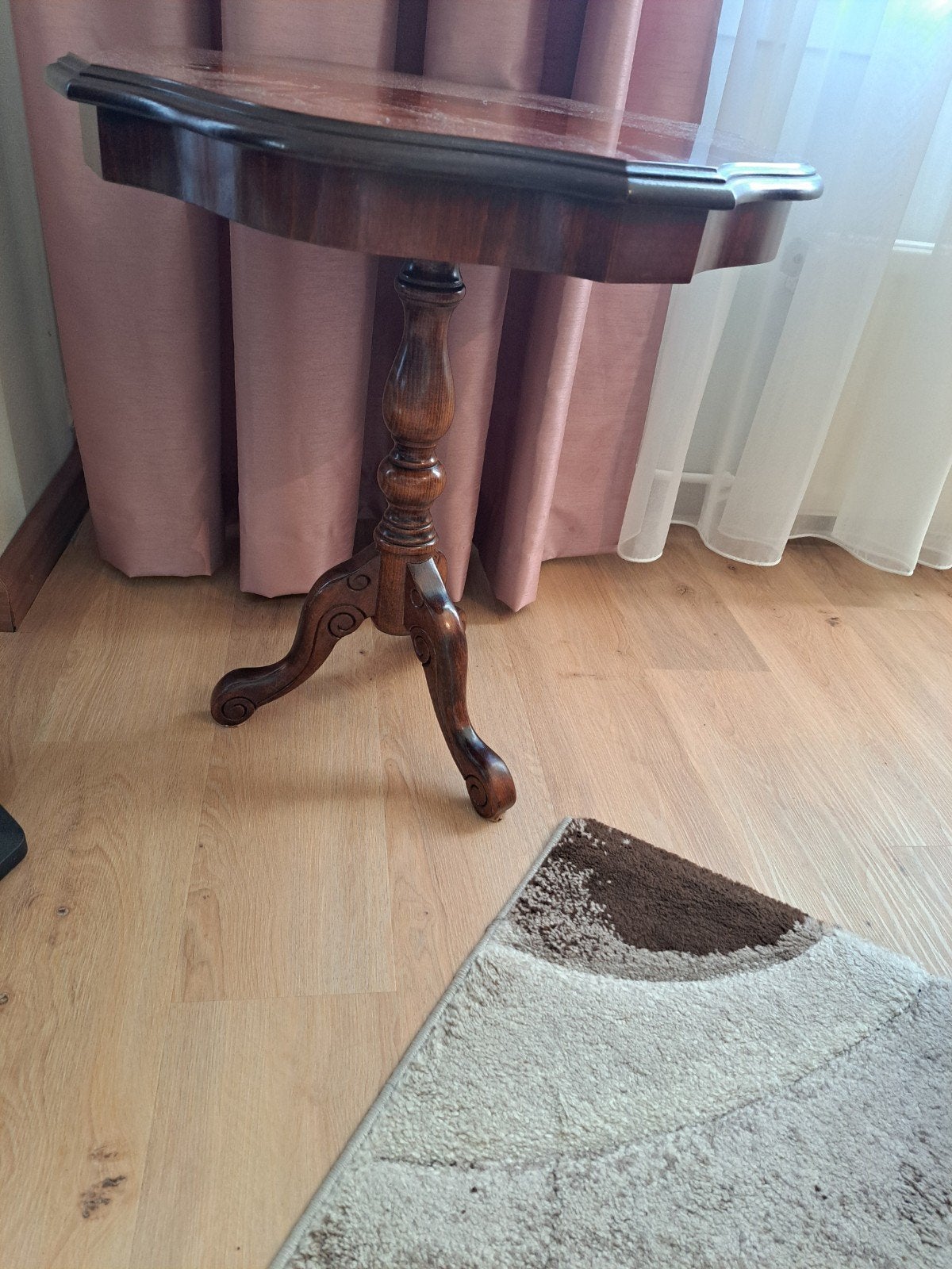 bijzettafel kersenhout, Ophalen