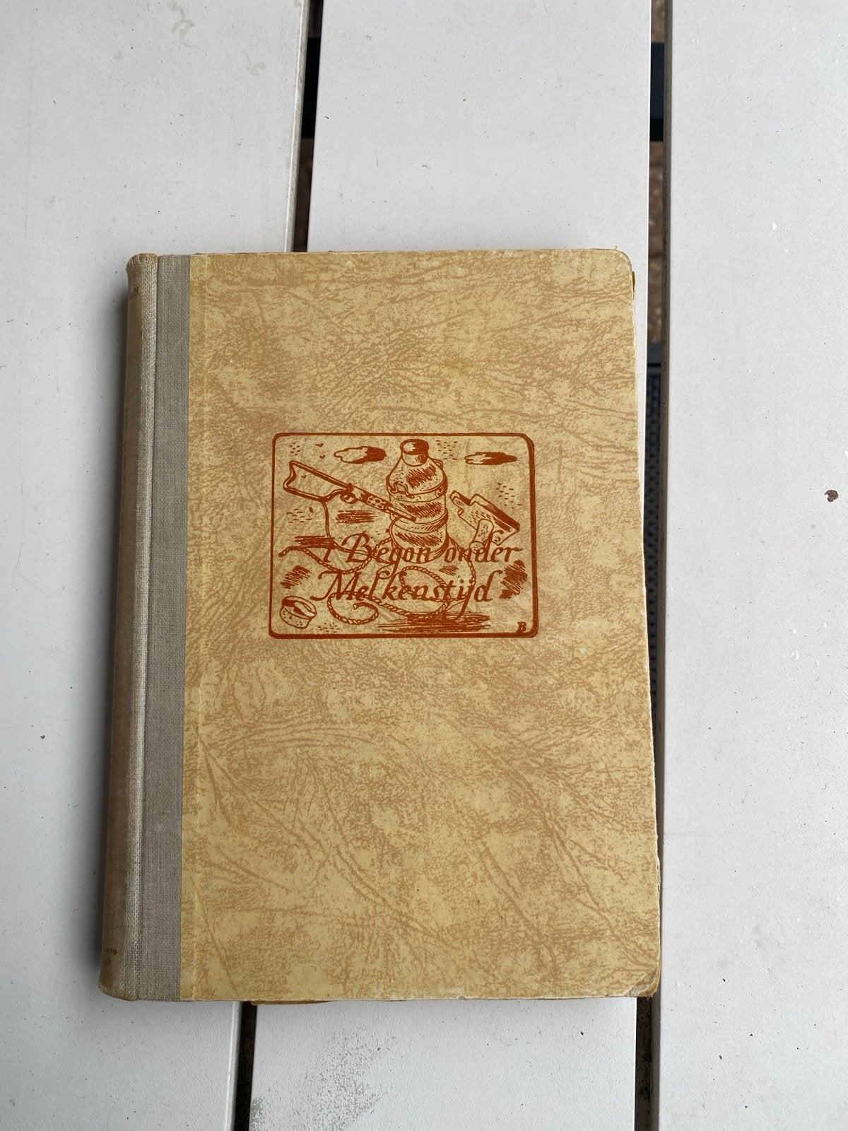 T Begon Onder Melkenstijd - G.J. Peelen (1e druk), Ophalen of Verzenden, Gelezen, Nederland