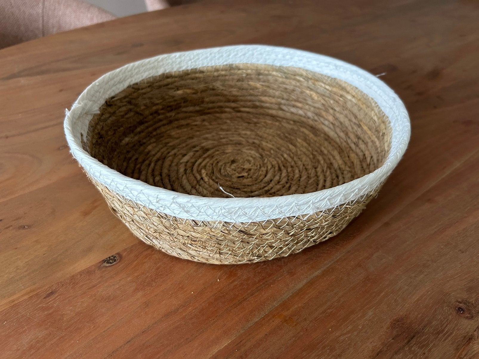 Zeegras mand 30cm breed 9,5cm hoog, Ophalen, Gebruikt, Rond, Overige materialen