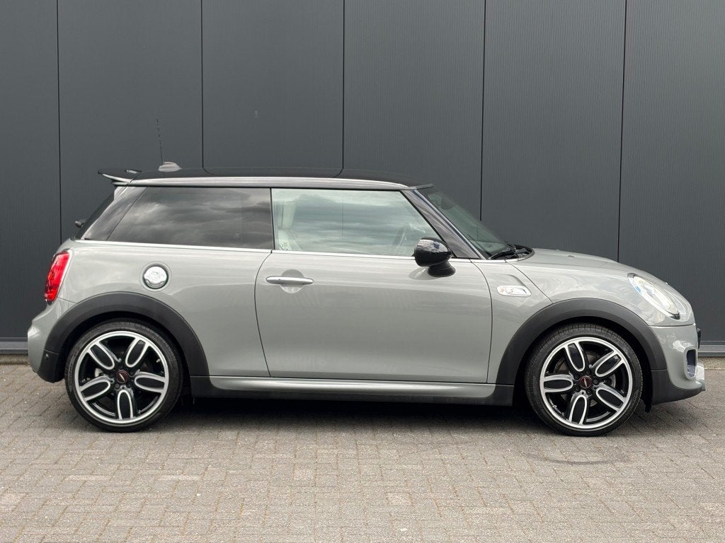 MINI Cooper S 2.0 192pk JCW Pakket LED Leder Carplay Navi pr, 1998 cc, Gebruikt, 4 stoelen, 49 €/maand