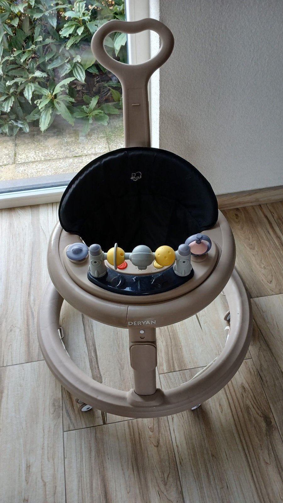 Deryan Baby loopwagen - Zo goed als nieuw, Ophalen, Zo goed als nieuw, Overige typen, Met geluid