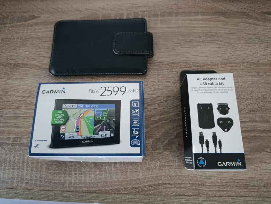 Garmin Nuvi 2599 LMT-D, Auto diversen, Autonavigatie, Nieuw, Ophalen of Verzenden