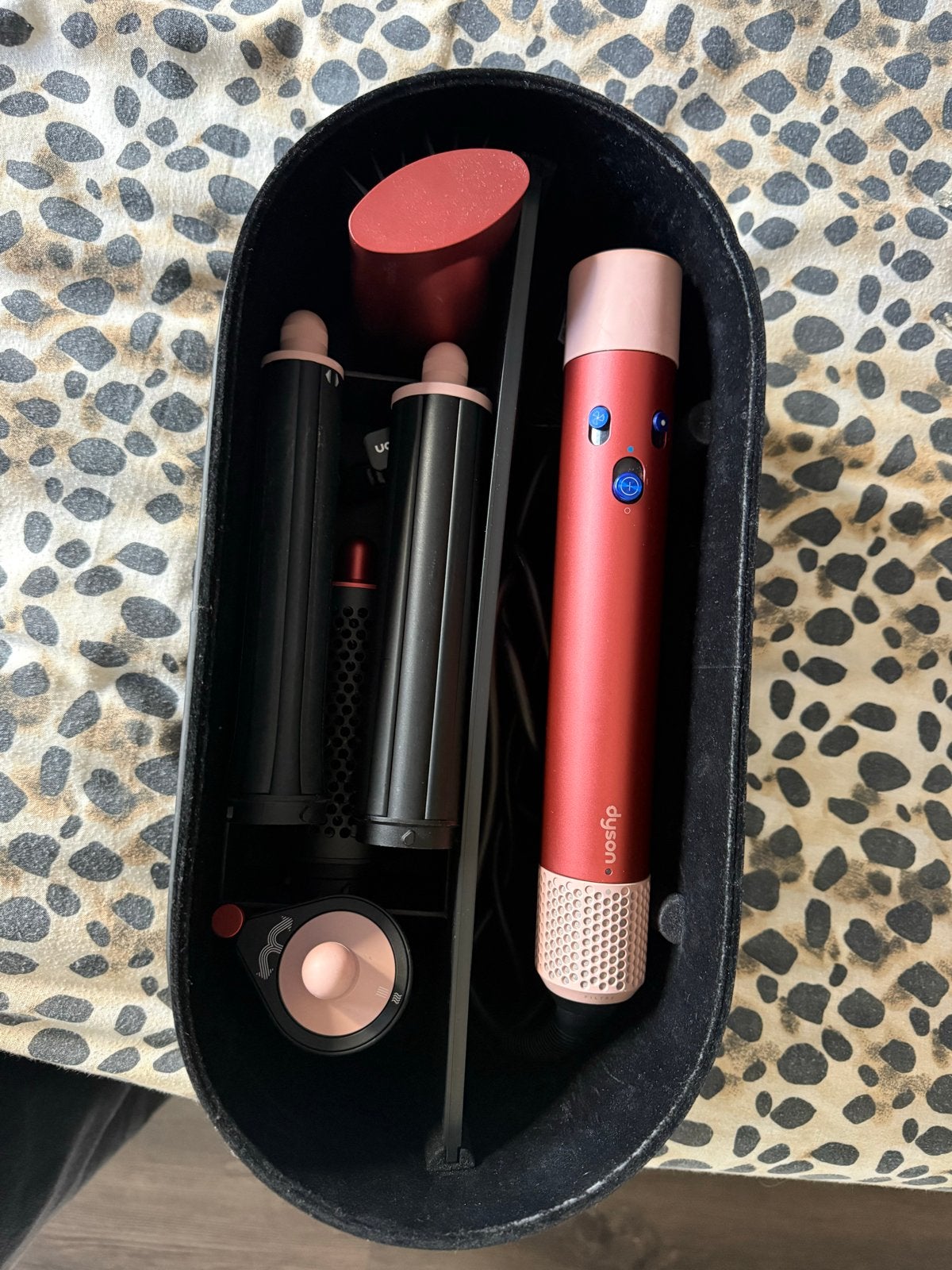 Dyson Airwrap Complete Long in rood/roze met accessoires, Ophalen, Zo goed als nieuw, Krultang of Stijltang