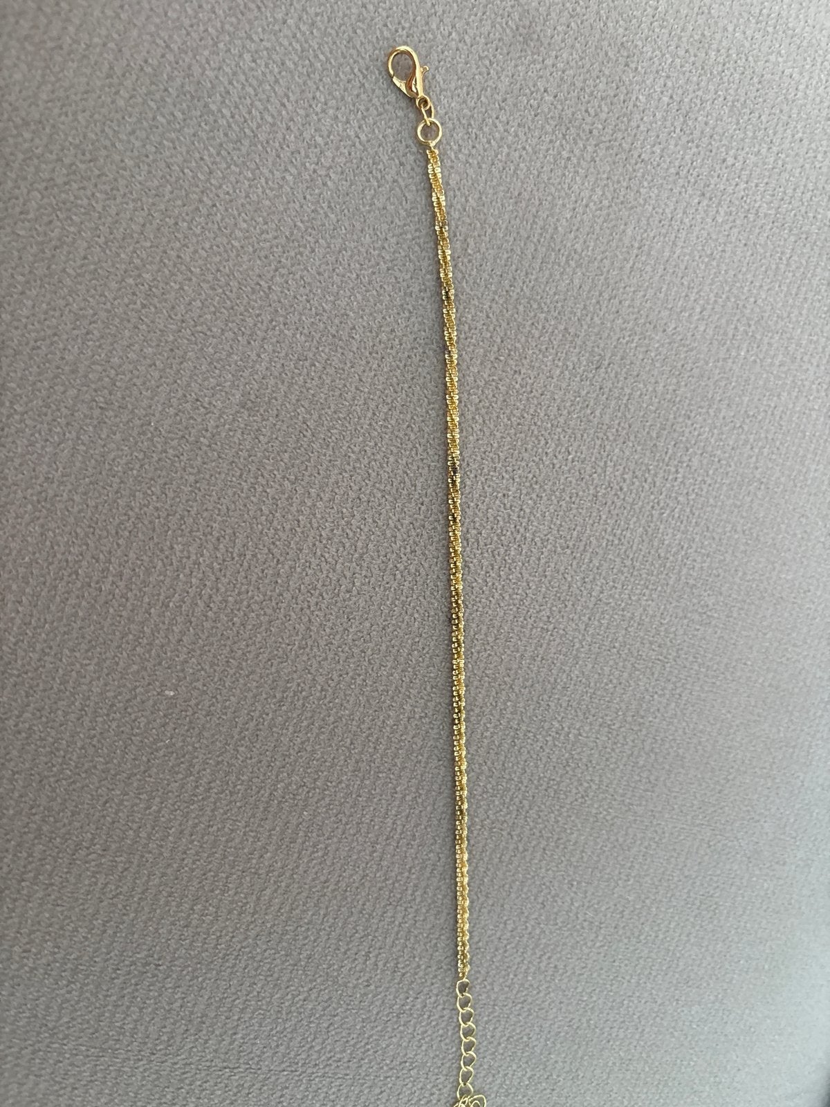 Goud kleurig armbandje, Ophalen of Verzenden, Zo goed als nieuw, Goud