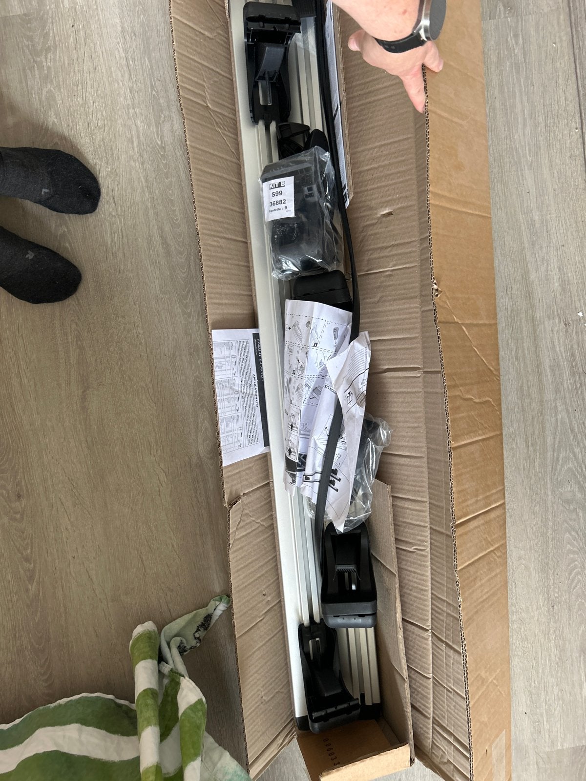 Hapro Aero 1 Aluminium Dakdragers voor Dakrailing, Auto diversen, Ophalen, Nieuw