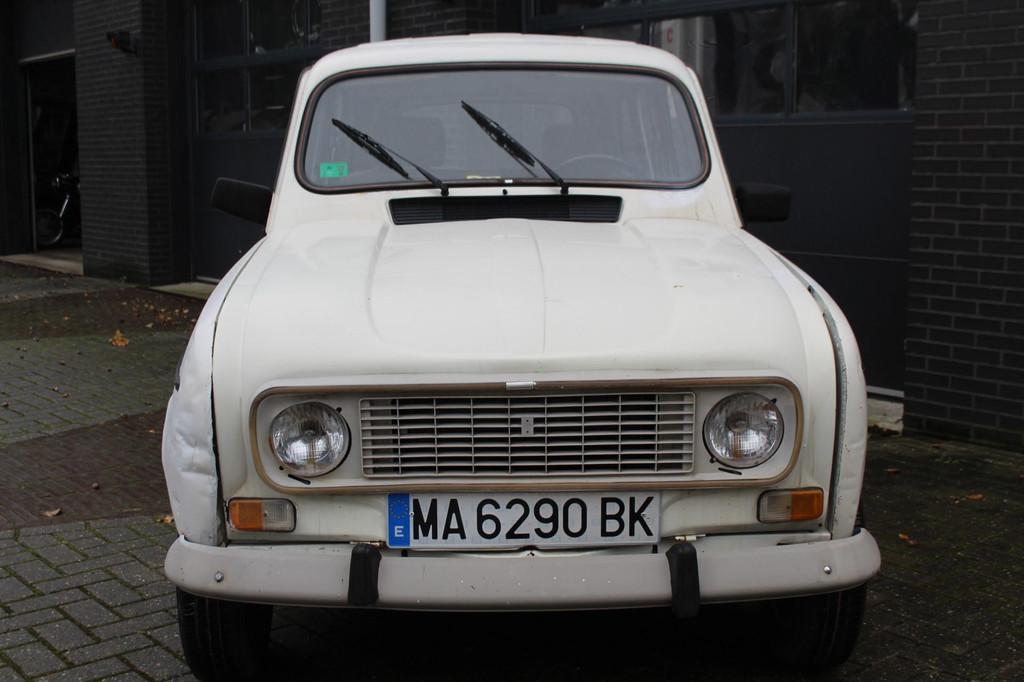Renault 4 R 4 GTL Goed rijdende conditie, Auto's, Oldtimers, Voorwielaandrijving, Stof, Renault, Wit