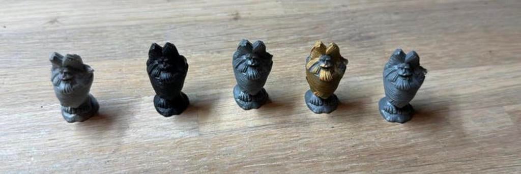 Warhammer Captured Dwarf per stuk, Ophalen of Verzenden, Zo goed als nieuw, Warhammer
