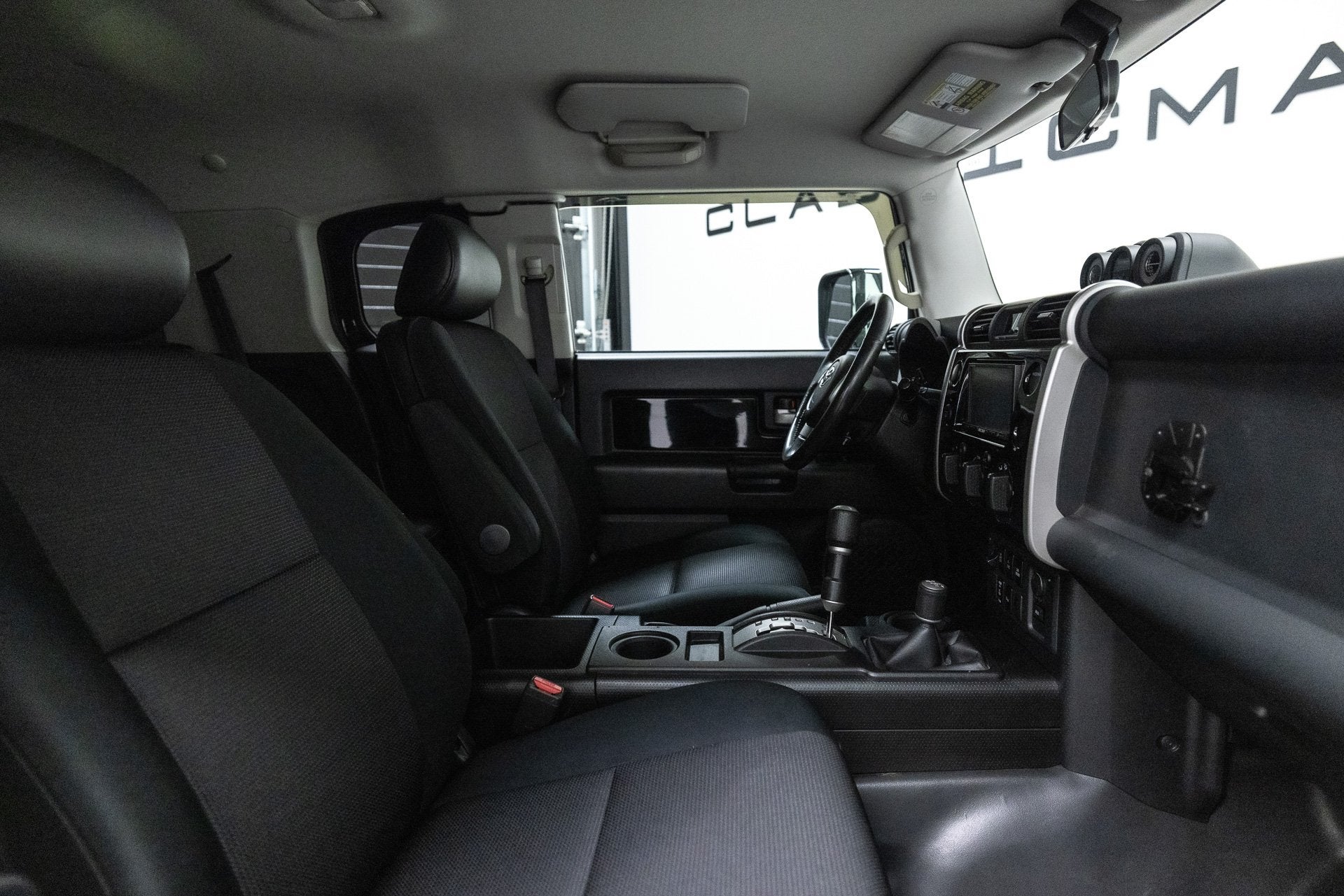 Toyota FJ Cruiser VVT-i V6 Btw auto, Fiscale waarde € 8.00, Auto's, Toyota, Stof, Gebruikt, Zwart, Origineel Nederlands
