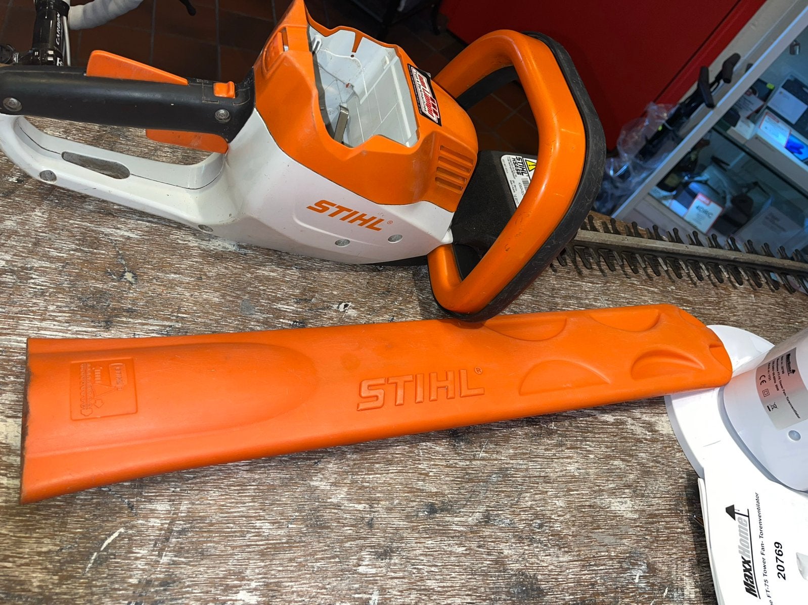 STIHL HSA 56 ACCU Heggenschaar BODY, Ophalen, Gebruikt, STIHL, Info@stihl.be