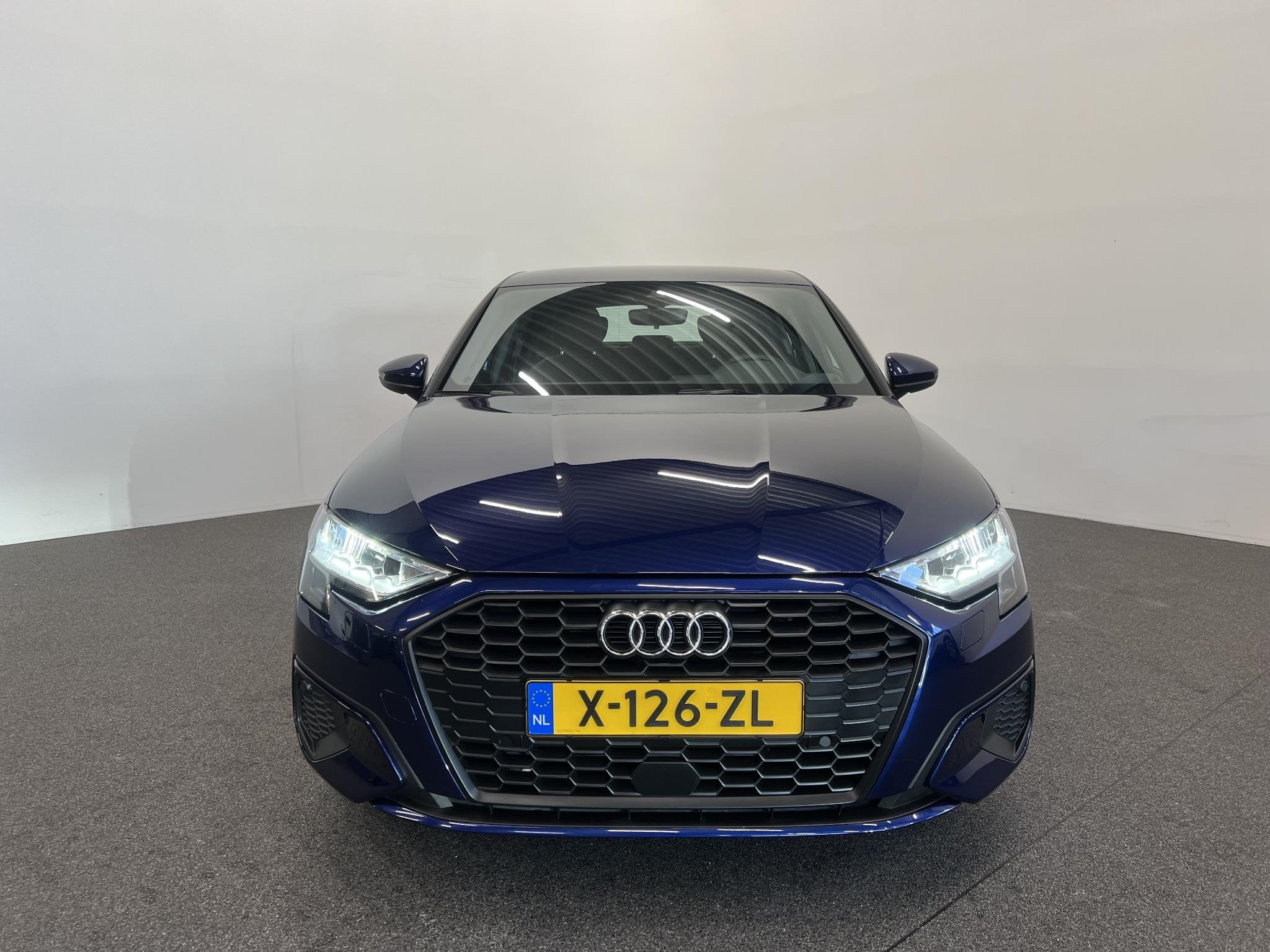 Audi A3 Sportback 30 TFSI Pro Line Navigatie Apple Carplay A, Stof, Gebruikt, Blauw, 122 pk