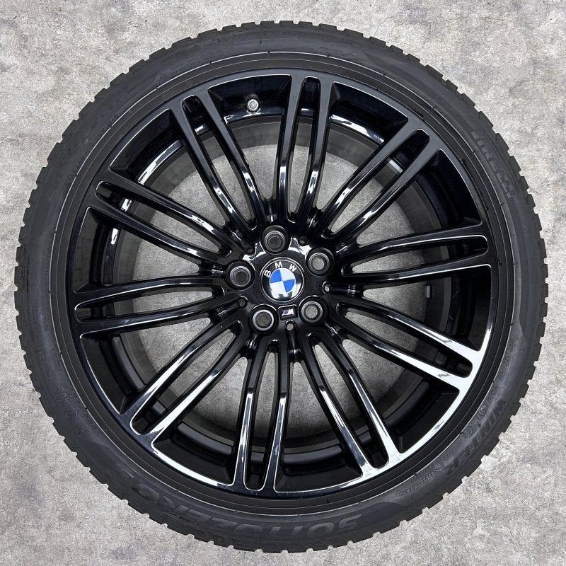 19 inch originele velgen + winterbanden BMW 5 serie 664 M, 19 inch, -, -, Banden en Velgen