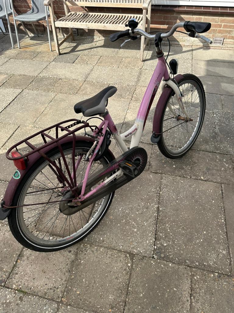 Fiets van 24 inch, Fietsen en Brommers, Fietsen | Meisjes, Ophalen, Zo goed als nieuw, 24 inch