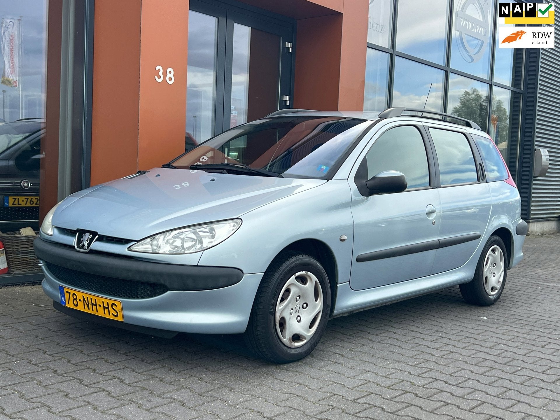 Peugeot 206 SW 1.4 X-line|Airco|El. ramen|APK April 2027, Voorwielaandrijving, 4 cilinders, Origineel Nederlands, Handgeschakeld