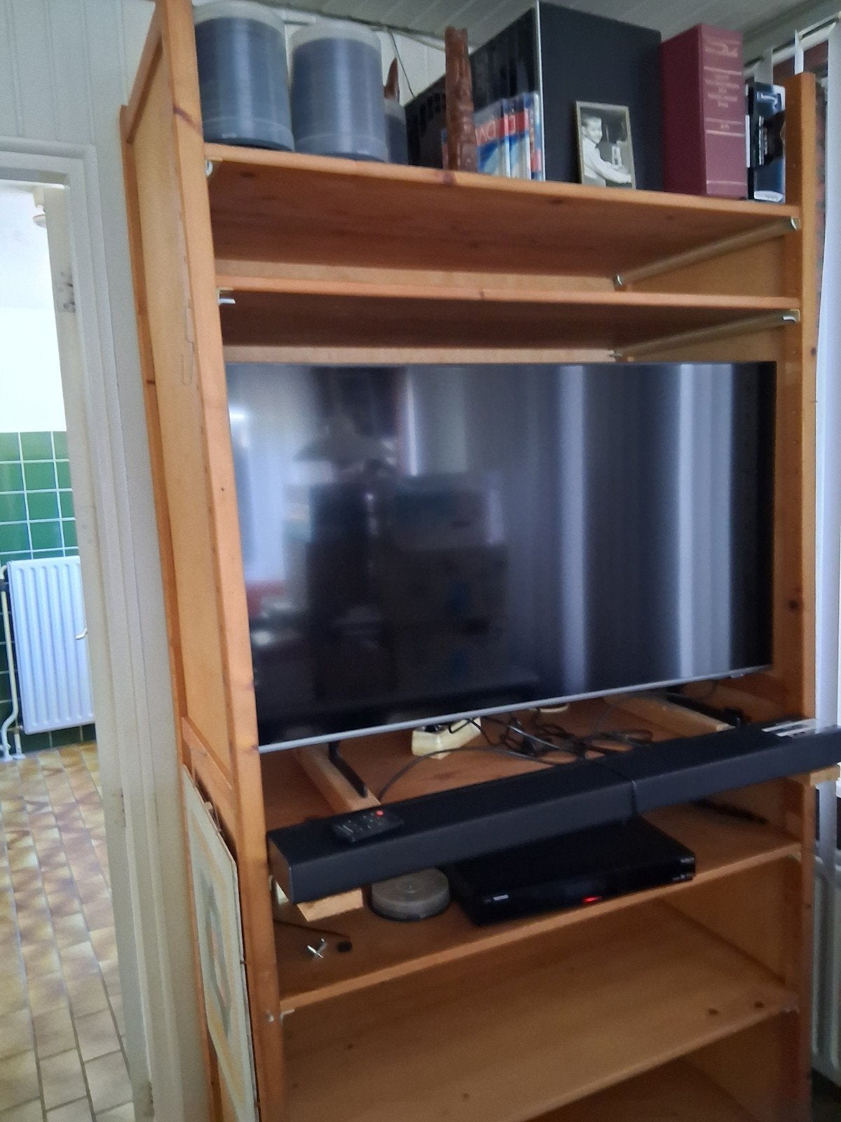 Lundia stellingkast van hout met zes legborden, Huis en Inrichting, Ophalen of Verzenden, Gebruikt