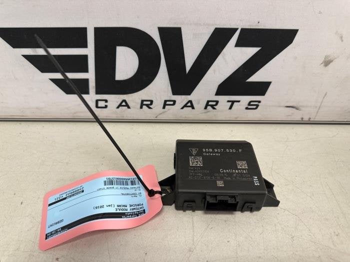 Gateway module van een Porsche Macan, Gebruikt, -, -, Porsche