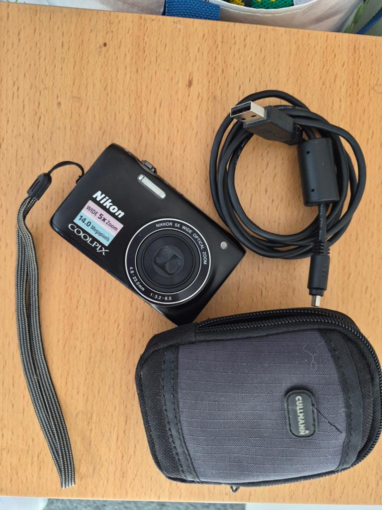 Nikon Coolpix S3100 compact camera - 14.0 Megapixel, Audio, Tv en Foto, Fotocamera's Digitaal, Gebruikt, Compact, Nikon, 4 t/m 7 keer