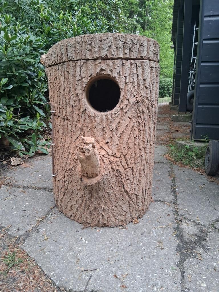 Uniek papagaaienhok van boomstam, Dieren en Toebehoren