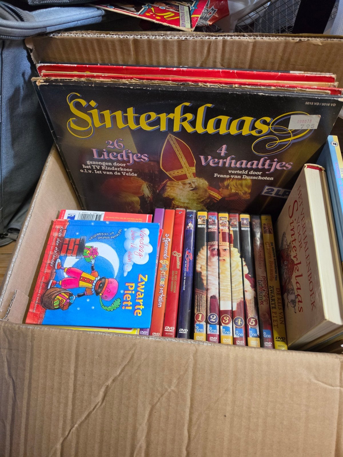 partij Sinterklaas lp's dvd's cd's en boeken, Ophalen of Verzenden