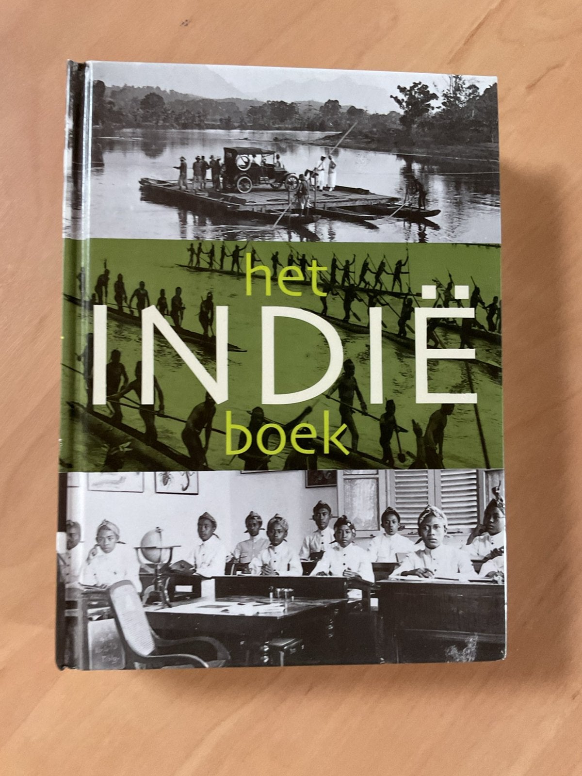 Het Indië boek   Uitgave Waanders  2001, Ophalen of Verzenden, Zo goed als nieuw, Azië