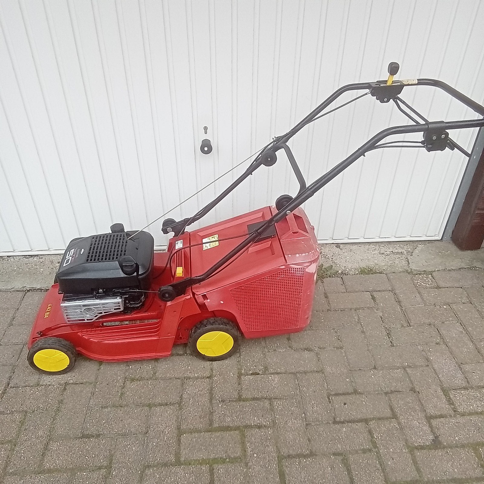 WOLF GARTEN GRASMAAIER WIELAANDRIJVING BENZINE MAAIER, Ophalen, Cirkelmaaier, Gebruikt, Wolf-Garten