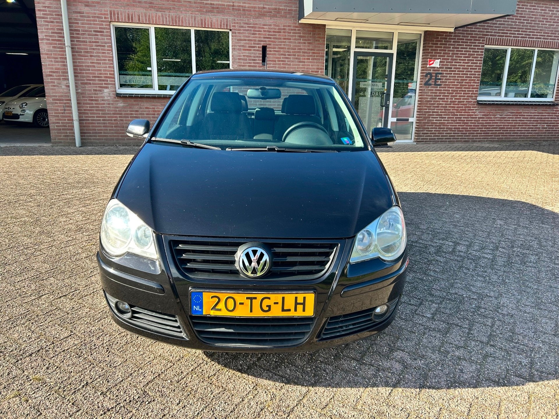 Volkswagen Polo 1.4-16V Optive // Airco // Automaat // APK, 4 cilinders, Zwart, Origineel Nederlands, Bedrijf