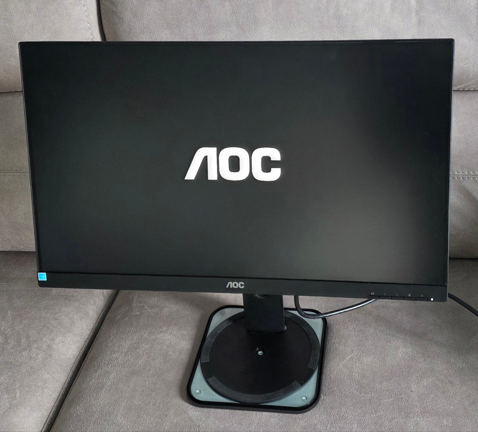 AOC 24P1 Monitor - Full HD, IPS, In hoogte verstelbaar, IPS, HDMI, Ophalen of Verzenden, Zo goed als nieuw