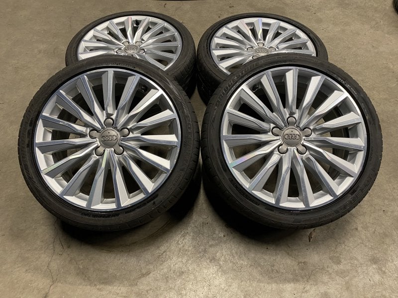 Audi a3 etron velgen, Auto-onderdelen, Banden en Velgen, Ophalen, 18 inch, Personenwagen, Zomerbanden