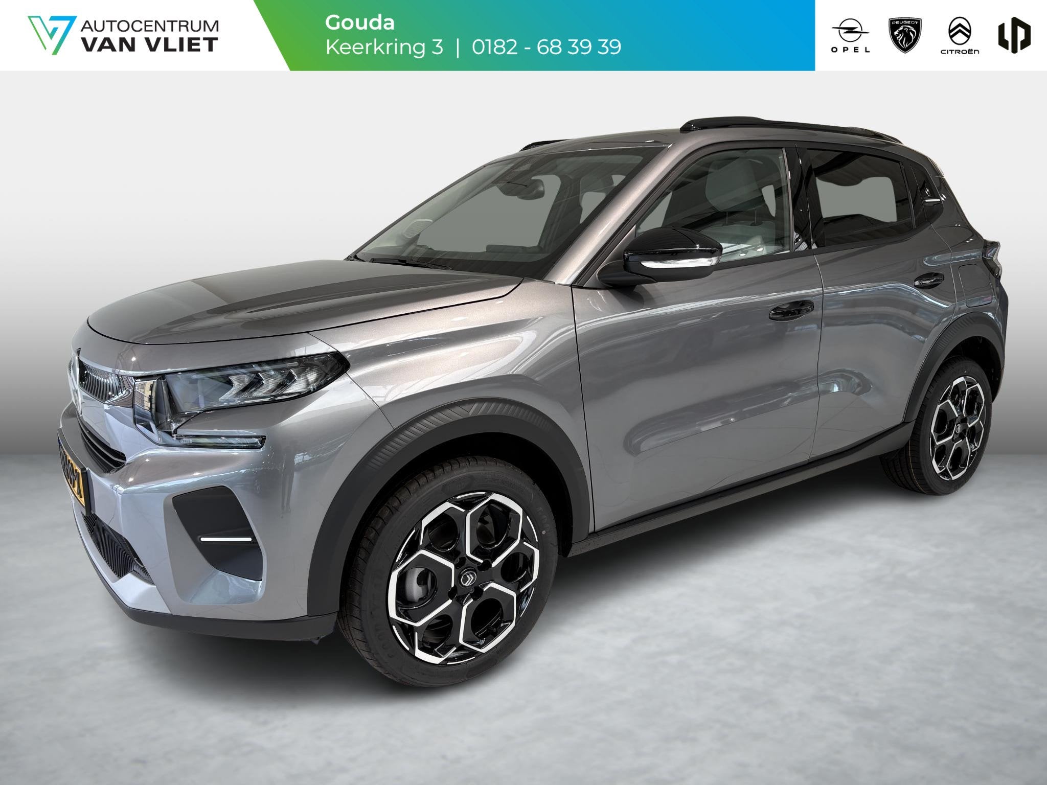 Citroen C3 1.2 Hybrid 110pk Max ., Auto's, 1227 kg, 1199 cc, Leder en Stof, Origineel Nederlands