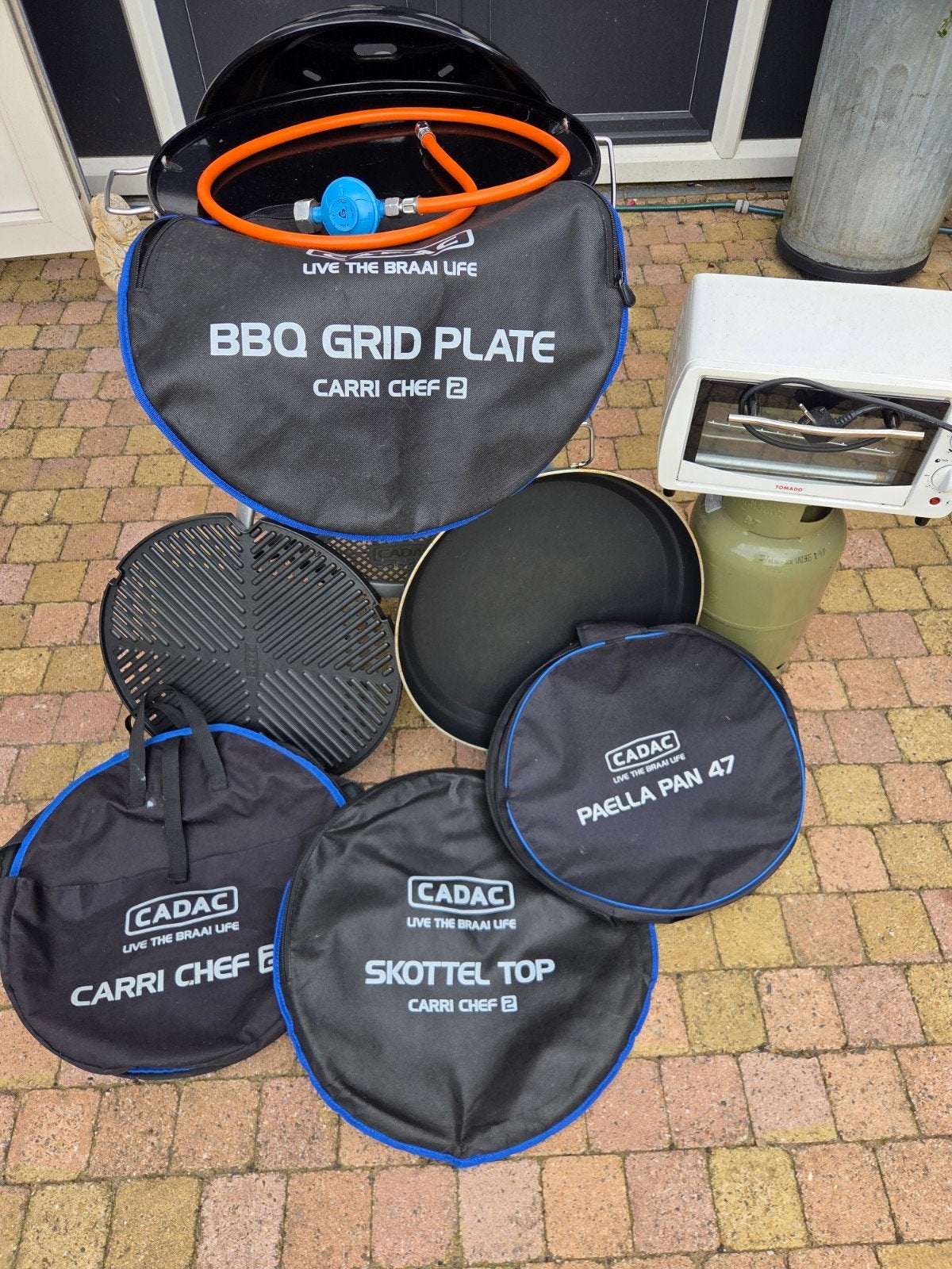 Cadac Carri Chef 2 BBQ met accessoires en gasfles, Caravans en Kamperen, Kampeeraccessoires, Ophalen