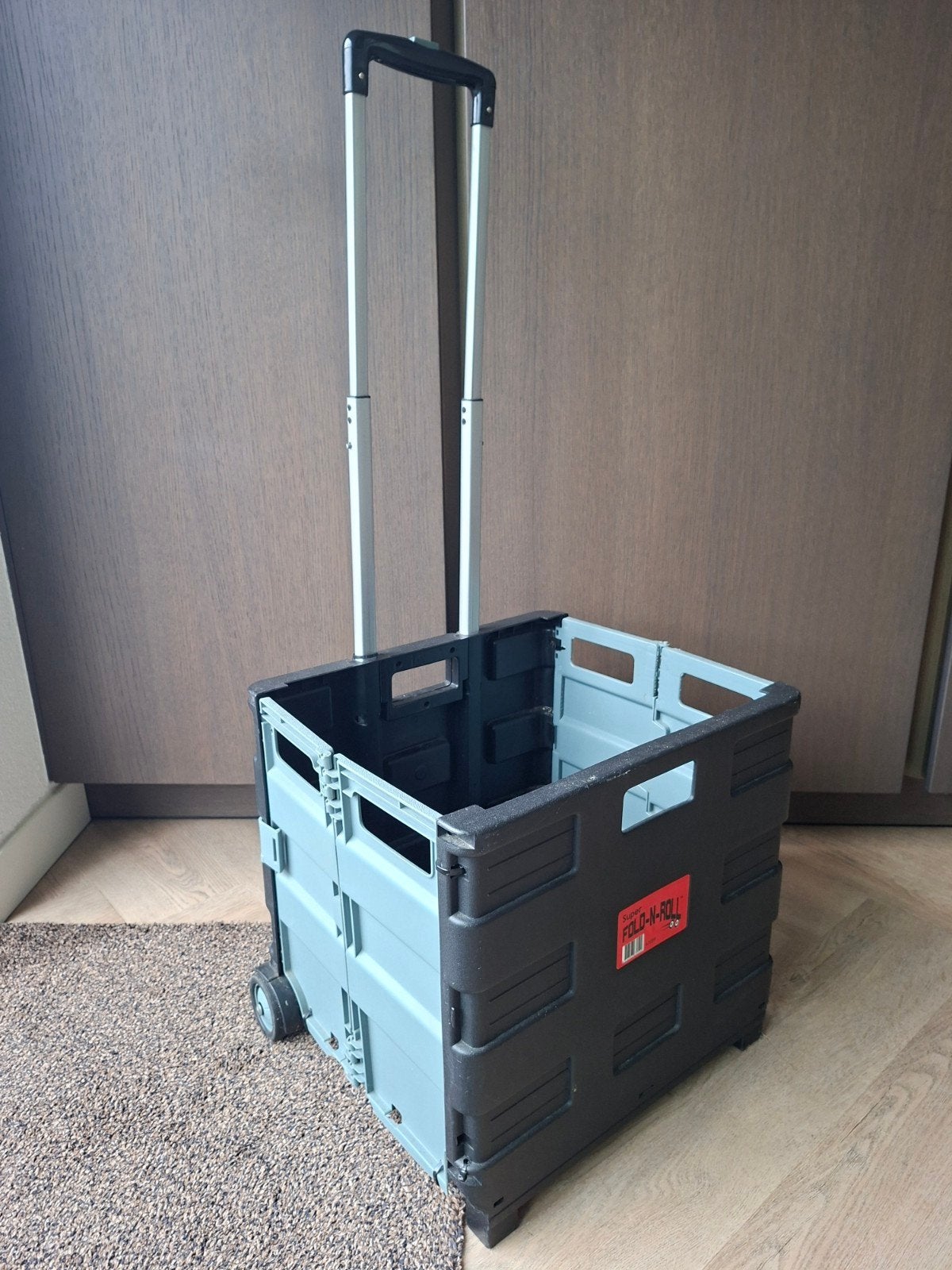 Verrijdbare opvouwbare box / carry, Doe-het-zelf en Verbouw, Kratten en Dozen, Ophalen, 40 tot 60 cm