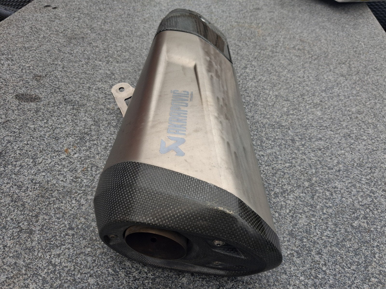 Akrapovic demper voor BMW S1000XR, Motoren, Onderdelen | BMW, Ophalen of Verzenden, Gebruikt