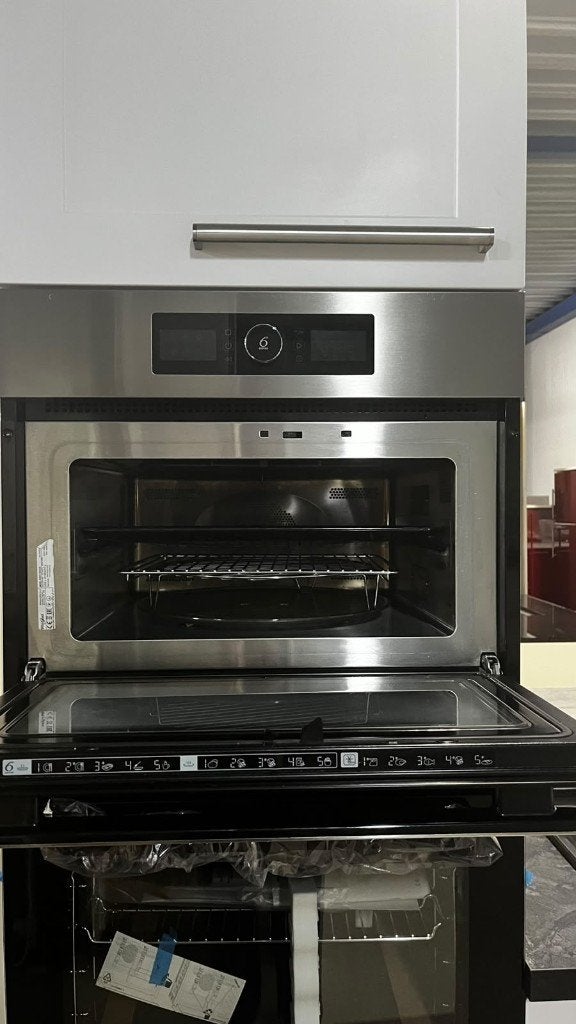 Keuken Compleet met APP 120Keukens op voorraad Nr. 3000, Ophalen, Zo goed als nieuw, Hoekkeuken, Greeploos