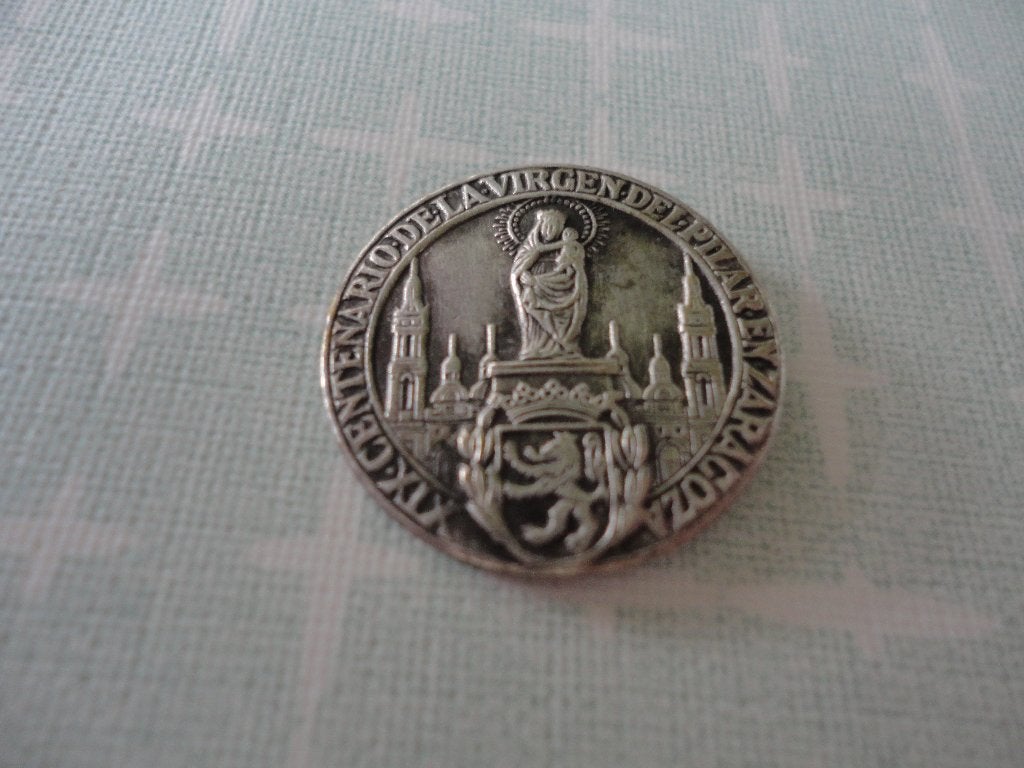 Herdenkings/lapelspeld, ter ere van de Maagd, (zie info)1940, Verzenden, Gebruikt, Sieraad, Christendom | Katholiek