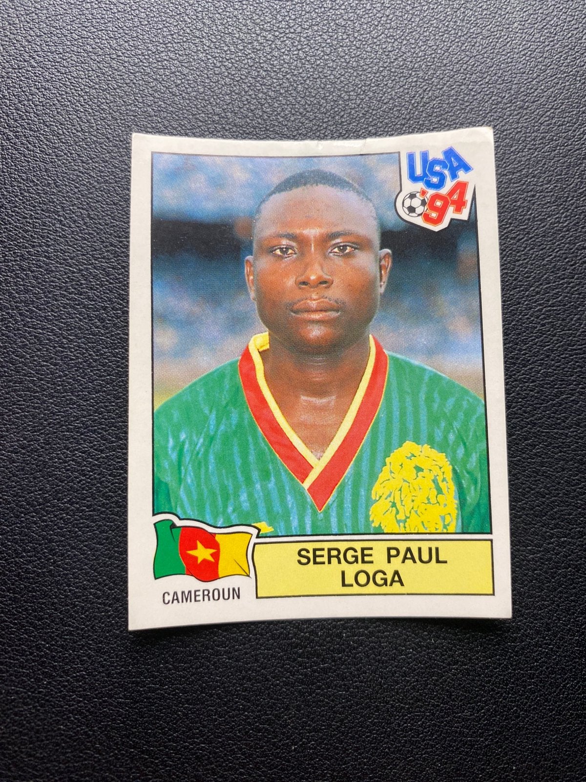 Serge Paul Loga - Kameroen - Panini WK 1994, Ophalen of Verzenden, Zo goed als nieuw, Buitenlandse clubs, Poster, Plaatje of Sticker