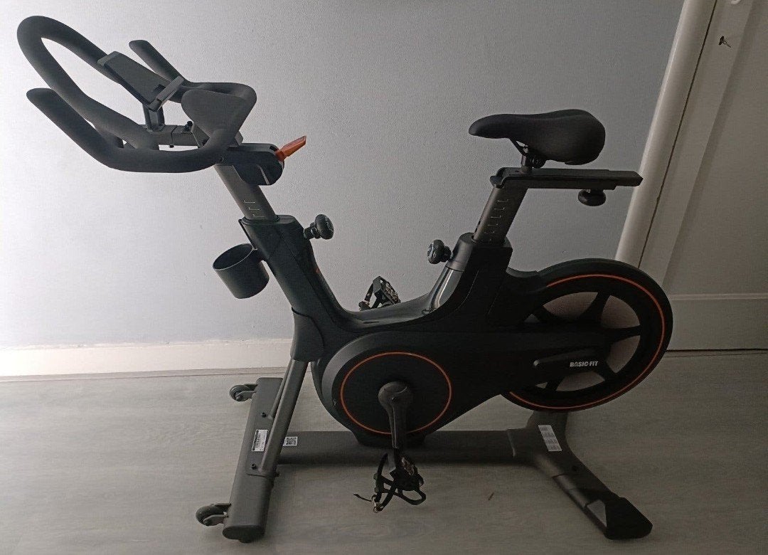Basic Fit Indoor Cycle - Zo goed als nieuw, Sport en Fitness, Ophalen