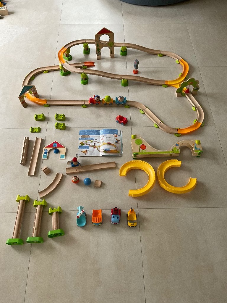 Haba Kullerbu Stad op stelten en Berg en Dal, Kinderen en Baby's, Ophalen of Verzenden, Zo goed als nieuw, Overige typen