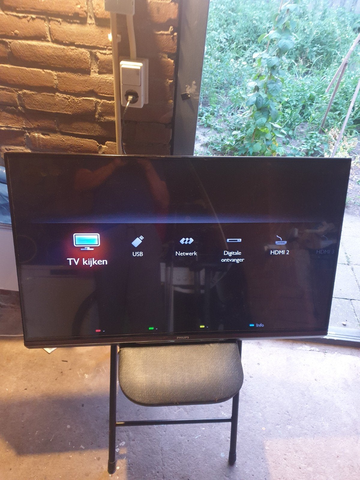 Philips 46 inch, Ophalen of Verzenden, 100 cm of meer, 50 Hz, Philips