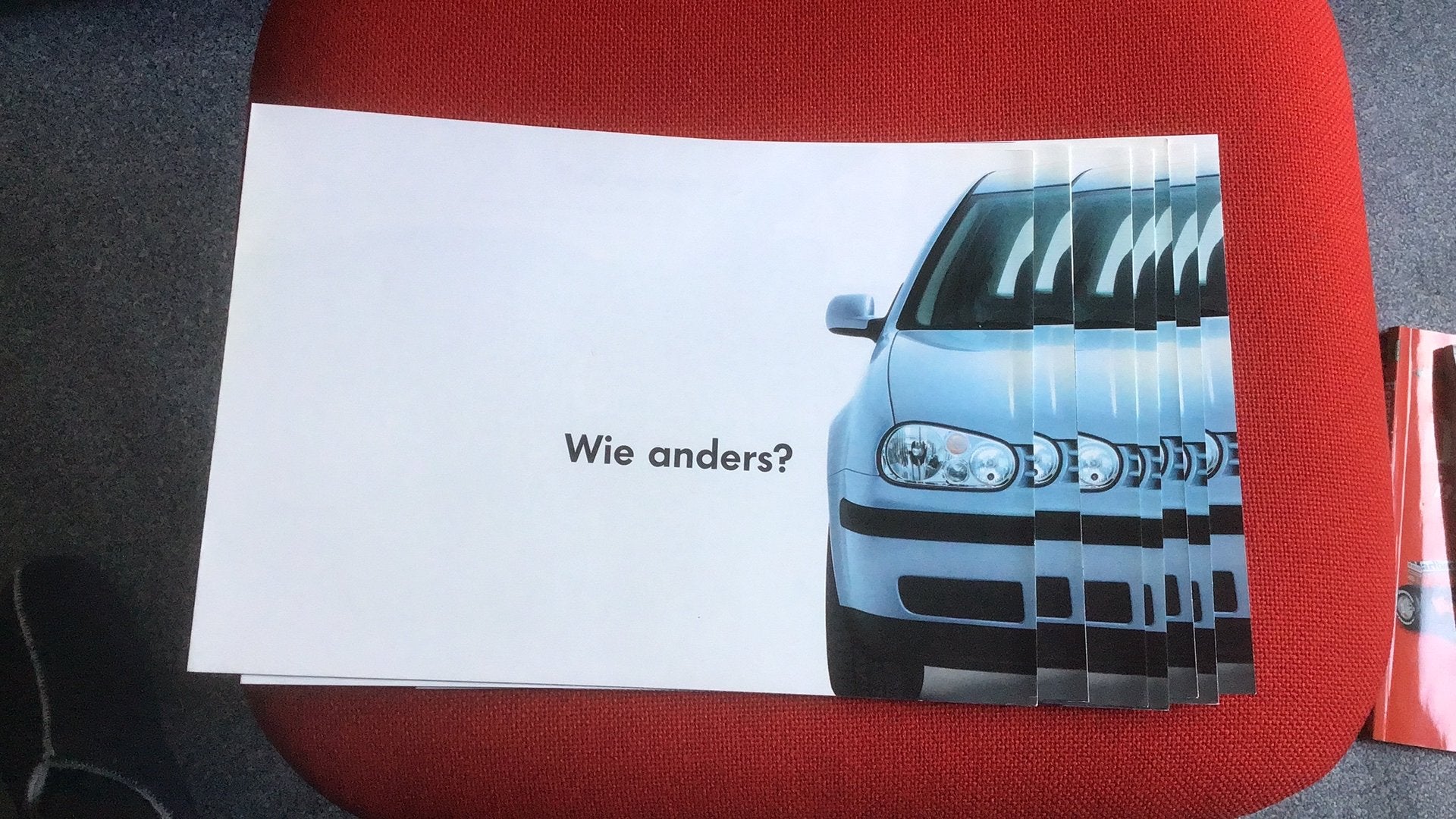 VOLKSWAGEN ..WIE ANDERS ? FOLDERS 7x 1997 SAMEN TIENTJE EURO, Ophalen of Verzenden, Zo goed als nieuw, Volkswagen