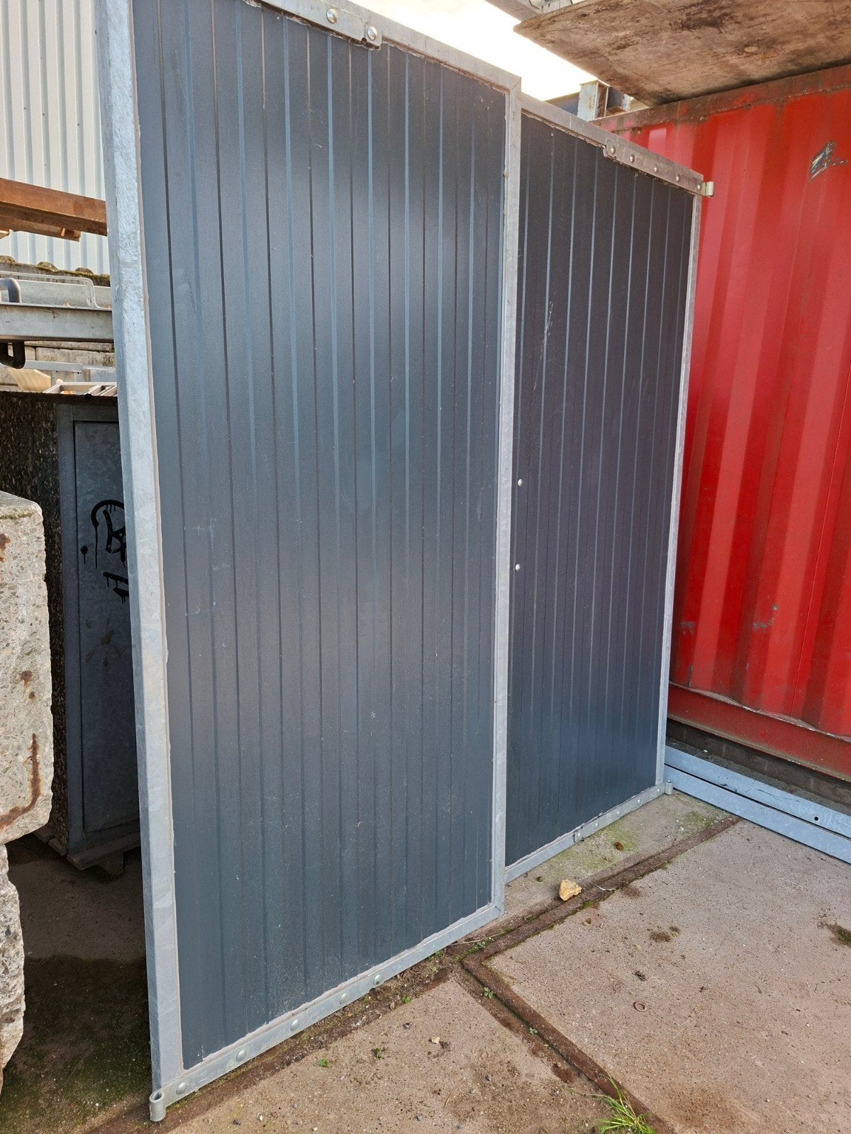 Staldeuren, dubbele deur, garagedeur, Ophalen, Gebruikt, 200 cm of meer, 150 tot 200 cm