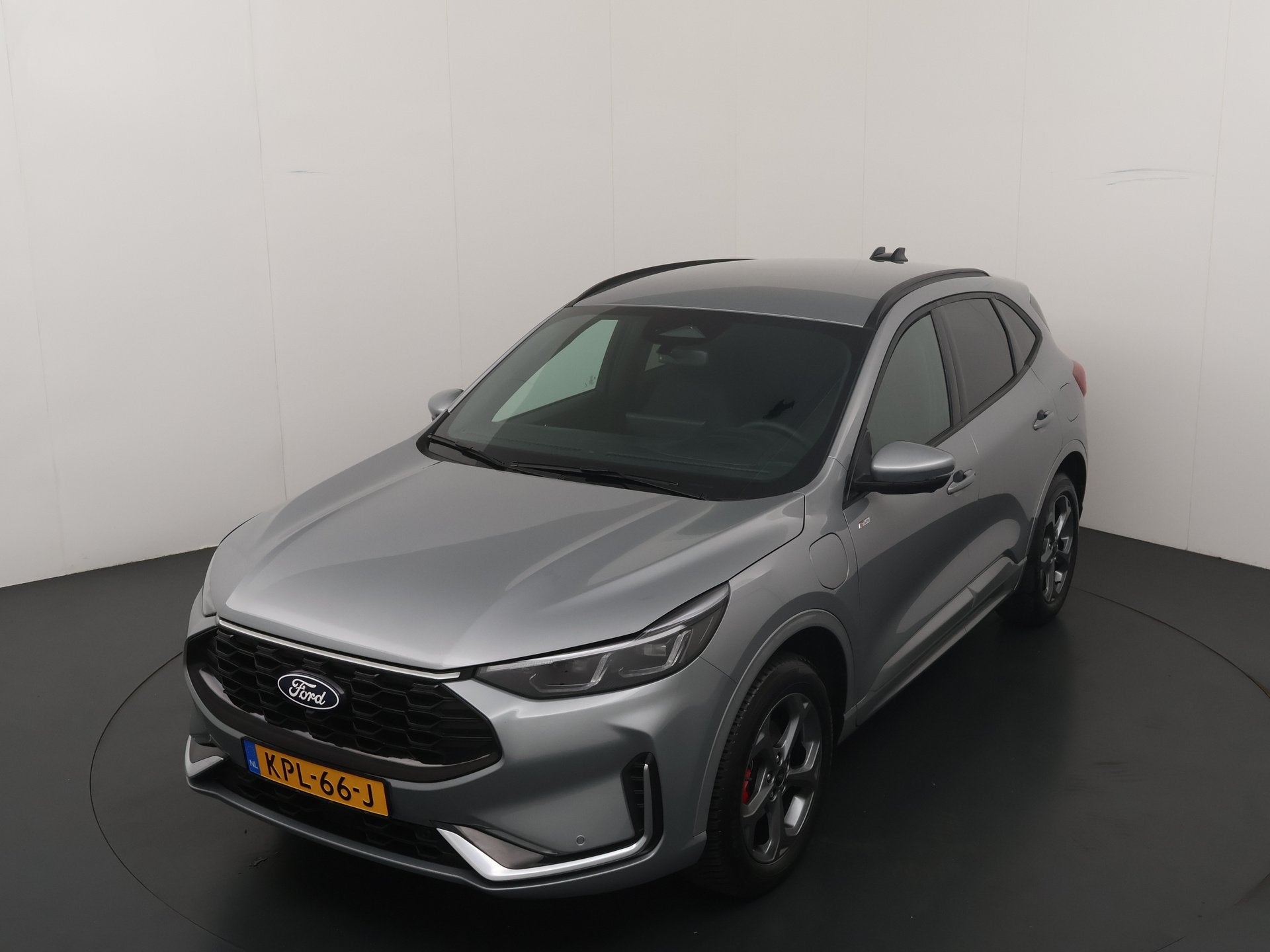 Ford Kuga 2.5 PHEV 243 pk ST-Line X | AGR stoelen | Adapt Cr, 14 kWh, Gebruikt, Zwart, Plug-in hybride
