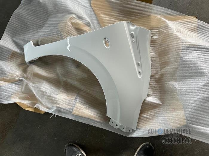 Scherm rechts-voor van een Peugeot 108 (KWD), -, -, Nieuw, Ophalen of Verzenden