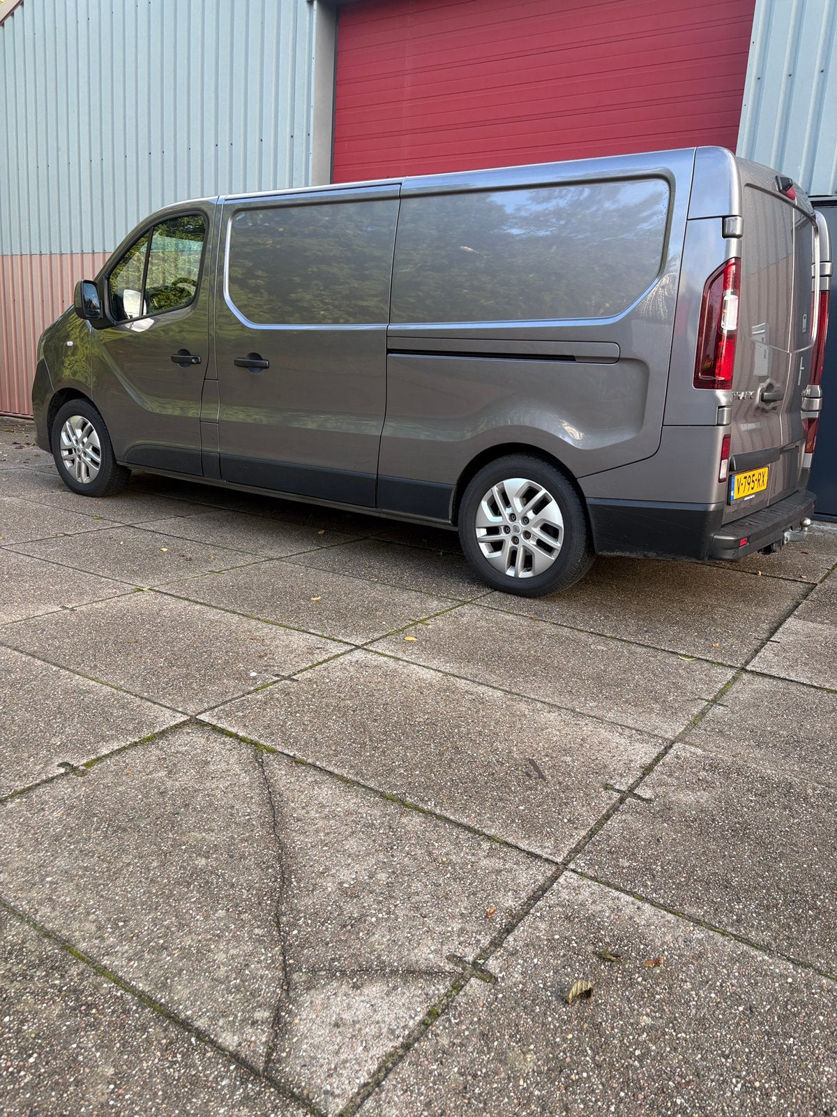 Renault Trafic Gbdc 1.6 Energy dCi 125pk Twinturbo L2h1 T29, Voorwielaandrijving, Zwart, 4 cilinders, Origineel Nederlands