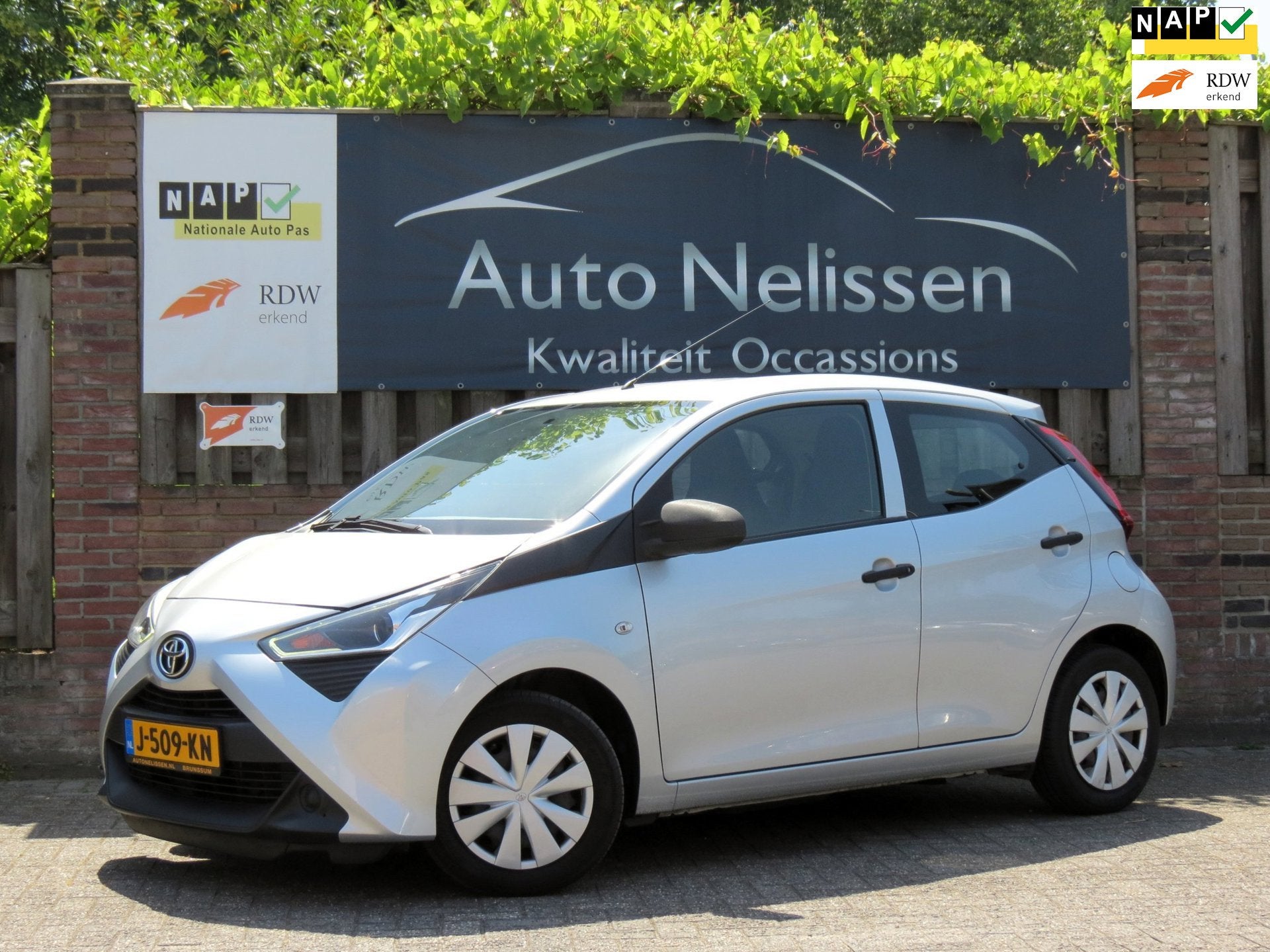 Toyota Aygo 1.0 VVT-i x-fun 5-DRS NIEUWE TYPE | AIRCO | DEAL, Voorwielaandrijving, Stof, Gebruikt, Euro 6