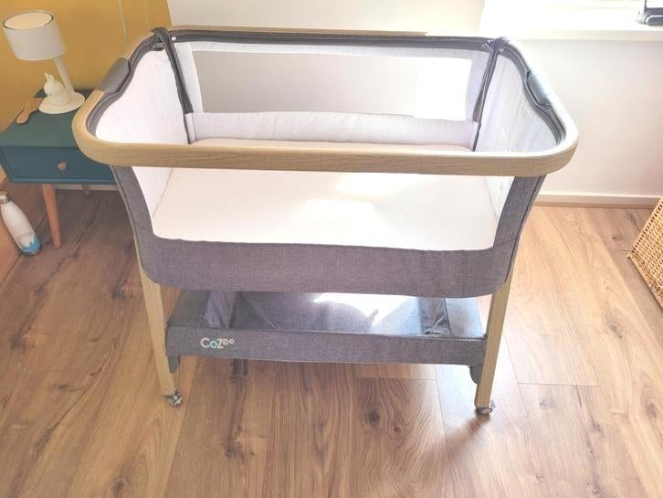 Tutti Bambini CoZee Air Co-Sleeper / Aanschuifbedje, Kinderen en Baby's, Babywiegjes en Ledikanten, Ophalen, Zo goed als nieuw