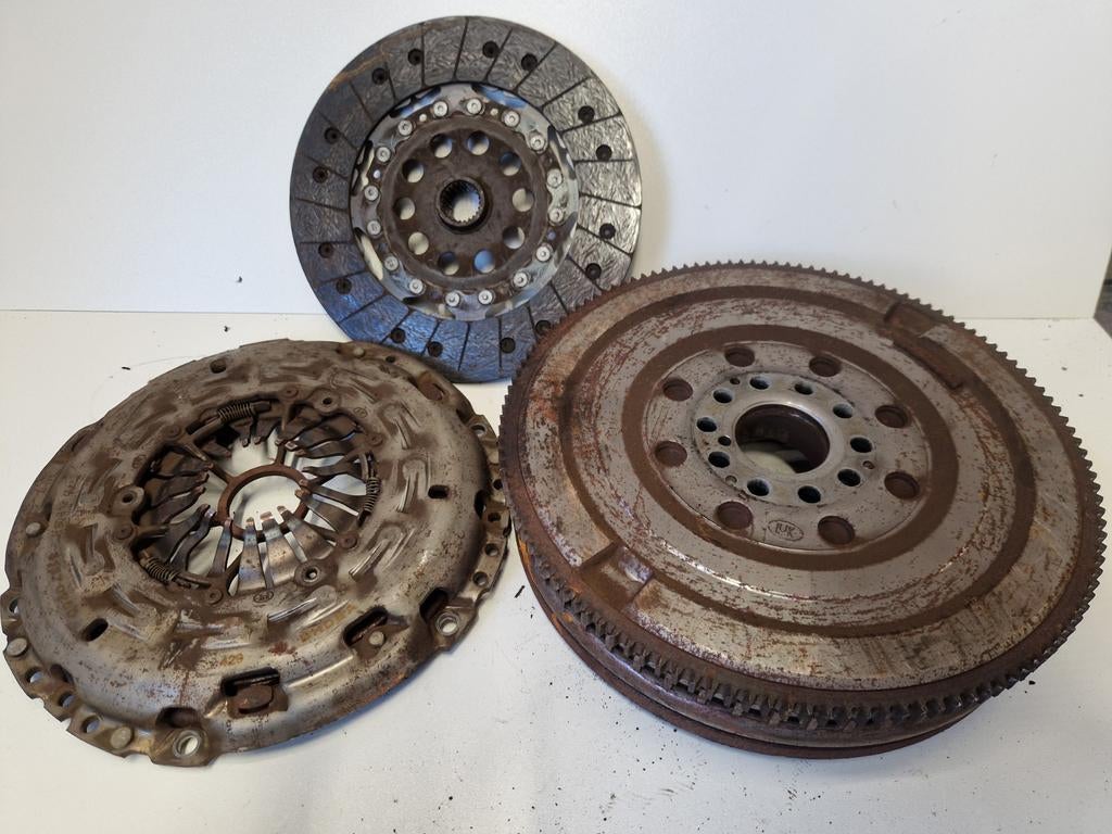 Volvo Dualmassa Vliegwiel 31367900, Ophalen of Verzenden