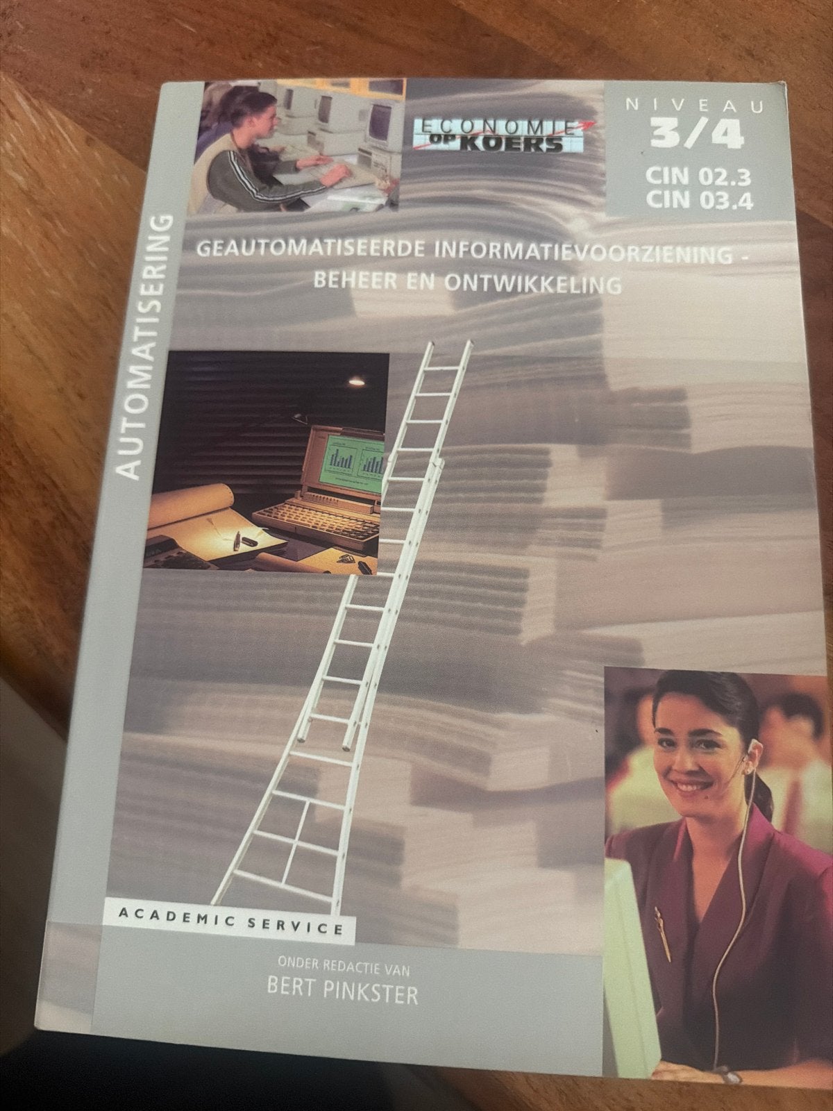 Automatisering: Geautomatiseerde Informatievoorziening, Boeken, Ophalen of Verzenden, Beta, Gelezen, MBO