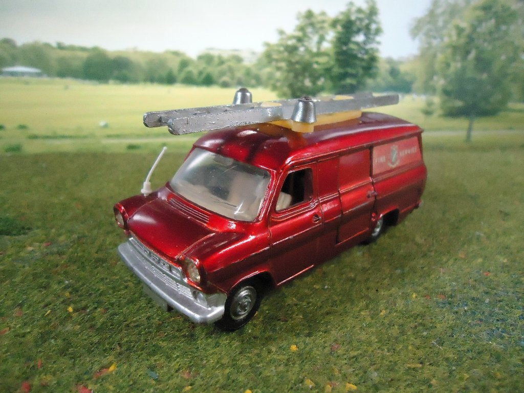 1/43 Ford Transit Dinky Toys Meccano 286 Brandweer i.z.g.st., Ophalen of Verzenden, Gebruikt, Auto, Dinky Toys