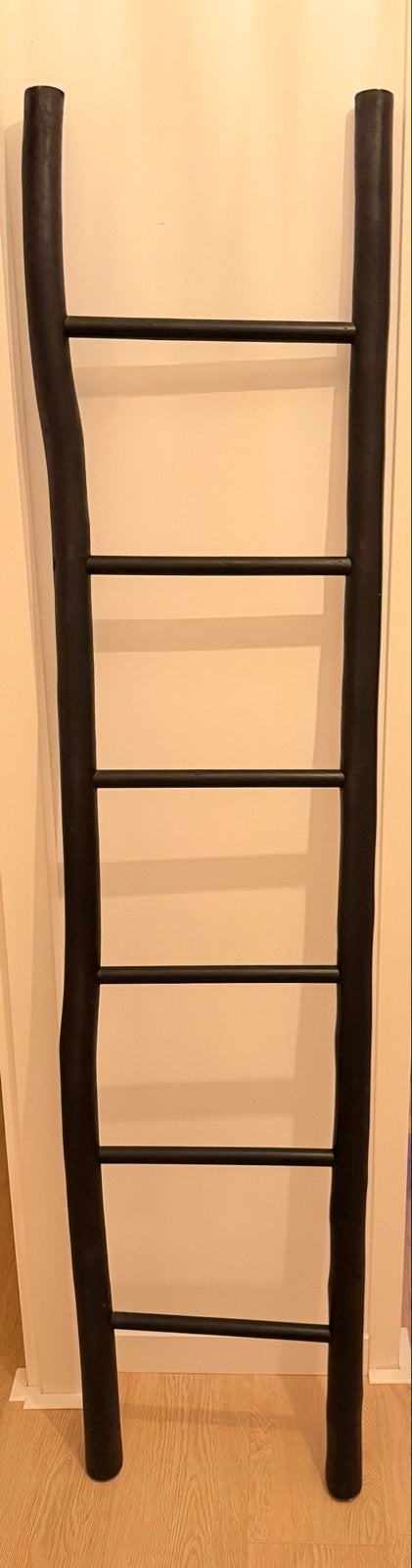 Zwarte decoratieve ladder van hout, Ophalen, Gebruikt, Zwart, Hout