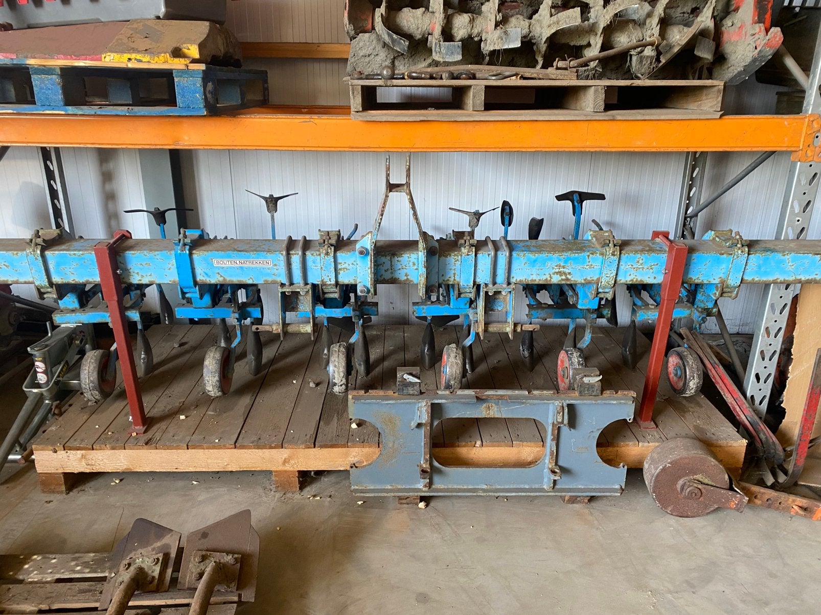 Schoffelmachine wentelploeg woelpoot frontgewicht, Ophalen, Vollegrondsgroente, Grondbewerking